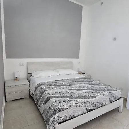La Casa Nella Rocca Roccagloriosa